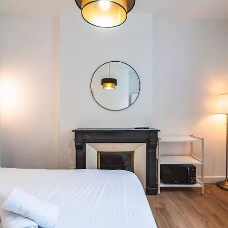 Pink, Appartement En Plein Coeur De Reims Eksteriør bilde