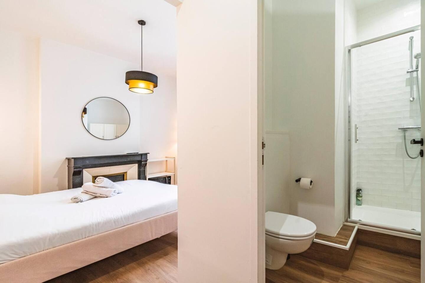 Pink, Appartement En Plein Coeur De Reims Eksteriør bilde