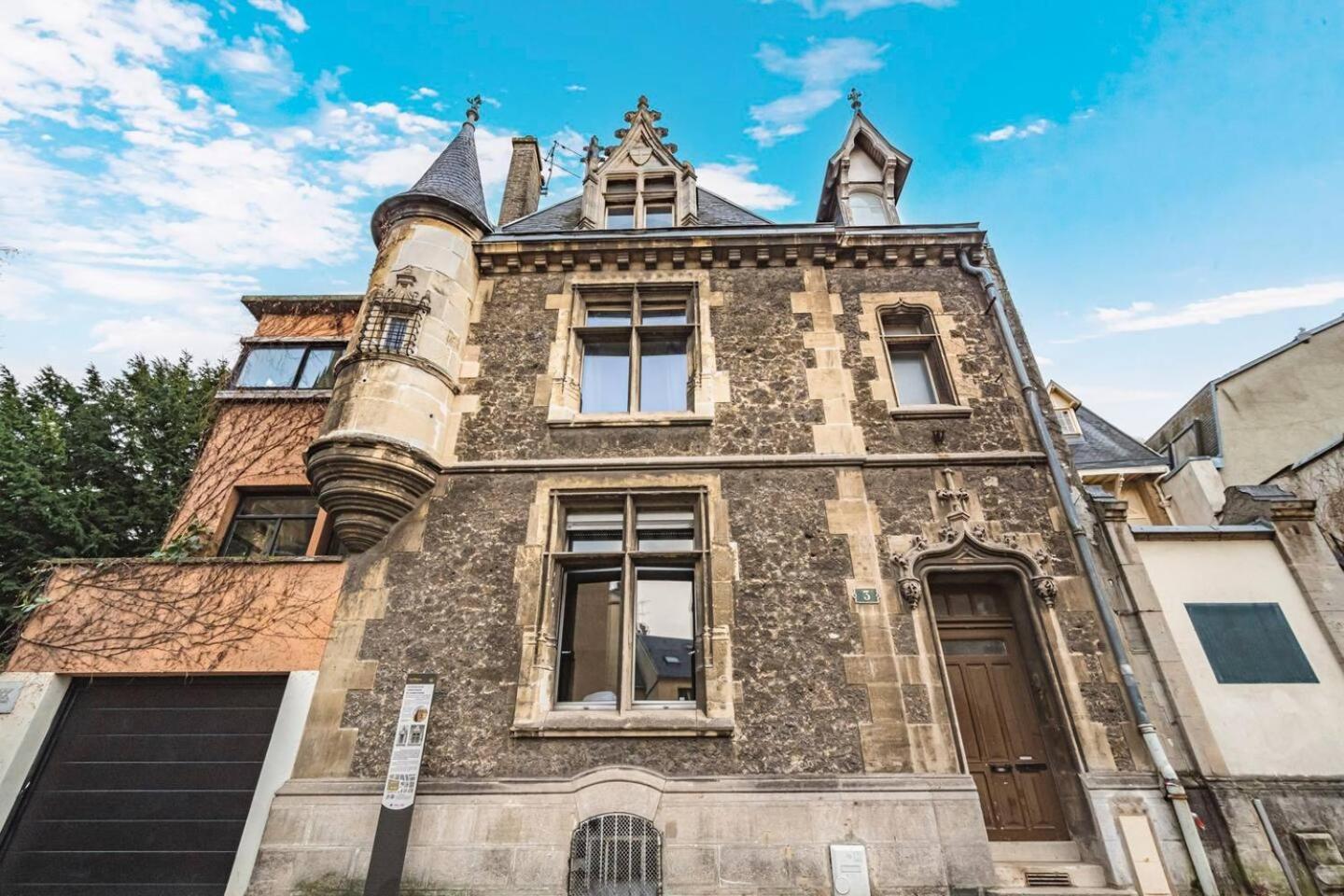 Pink, Appartement En Plein Coeur De Reims Eksteriør bilde
